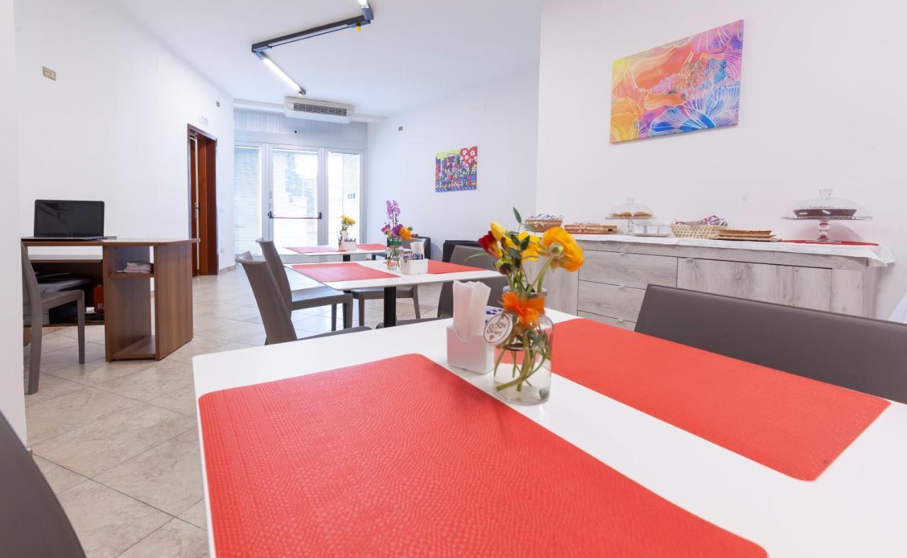 Lupomonaco Rooms Veglie Dış mekan fotoğraf